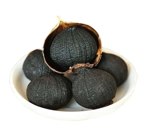 150 Gram Whole Black Garlic Single Clove Fermented for 90 Days Super Foods, Non-GMOs, Non-Additives, High in Antioxidants, Ready to Eat for Snack Healthy