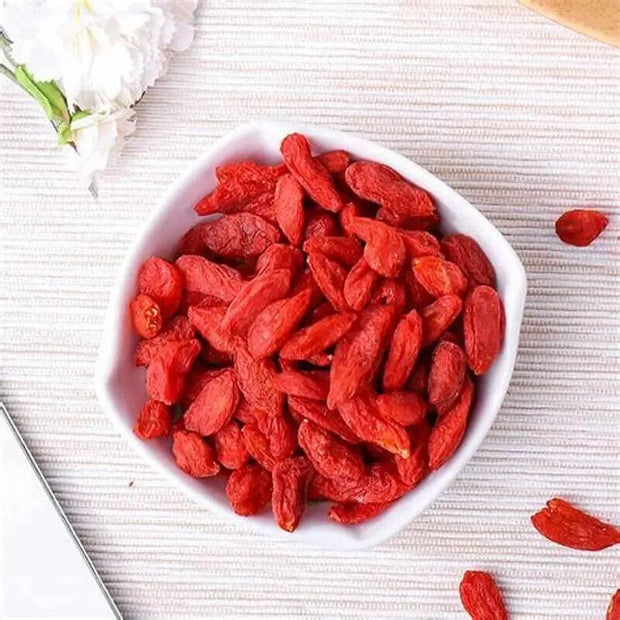 Dried Goji Berries Herbal Tea Wolfberry Goji Herb Tea Lycium Barbarum Ky Tu Do 100 Gram for Cooking Baking Drinking Cooling and Relaxing Inside Boosting Your Immune System for Antioxidants, Skin Health, Stress Relief, Boost Energy, Weight Balance 3.54 oz